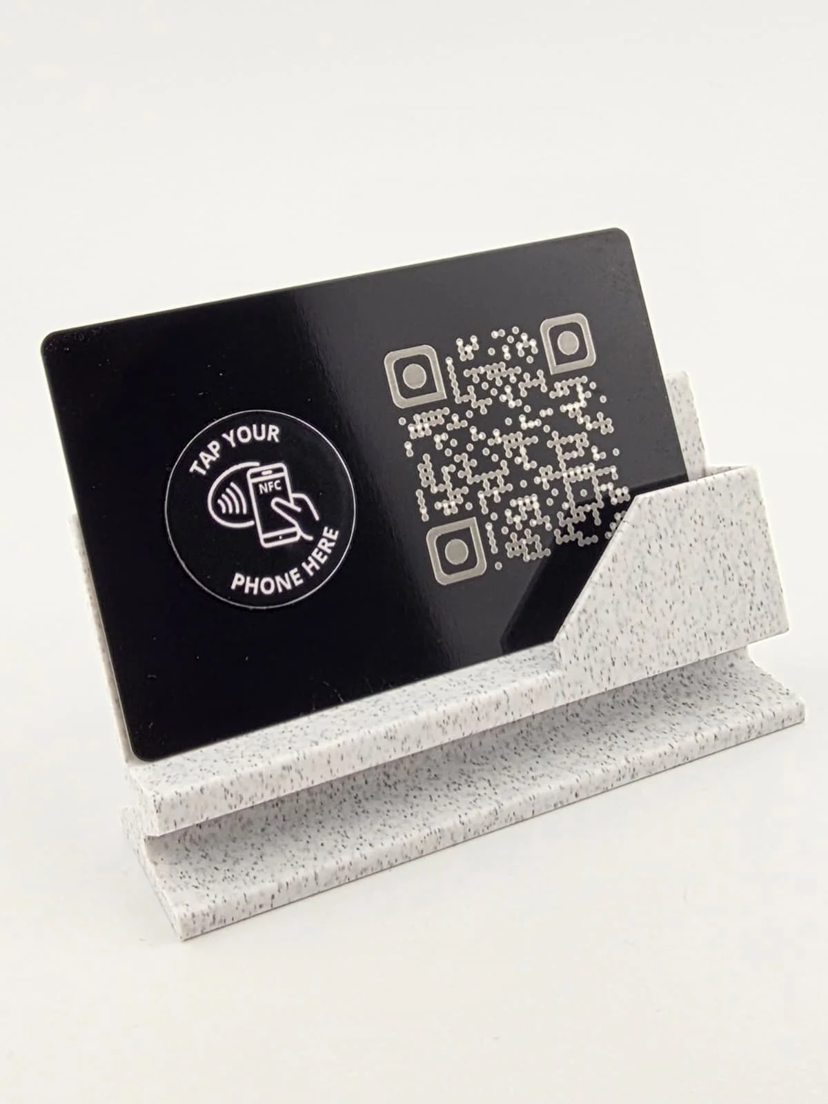 Smart wizytówki metalowe – Elite NFC | Manufaktura Chaosu